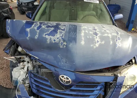 2007 Toyota Camry Ce z USA, uszkodzony, nr VIN 4T1BE46KX7U002587